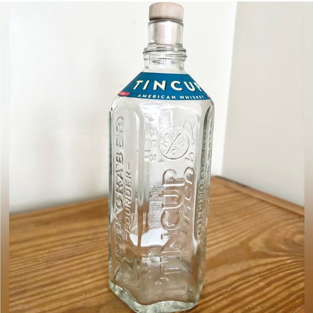 💥 Tincup American Whiskey Glass Bottle